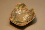 Fragment de la panse et de la base du vase, image 1/2