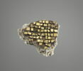 Fragment de mosaïque à tesselles dorées, image 1/2