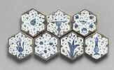 Carreau hexagonal à décor de vase, image 2/5