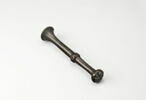Pilon, image 2/2