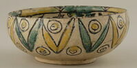 Coupe à décor kaléidoscopique, image 2/2