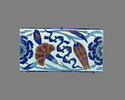 Carreau de bordure au rinceau de rosaces, quatre fleurs et nuages tchi, image 1/2