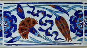 Carreau de bordure au rinceau de rosaces, quatre fleurs et nuages tchi, image 2/2