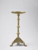Porte-lampe tripode au nom de l'émir Salah al-Din bn Samari, émir du sultan al-Malik al-Nasir Muhammad, image 1/12