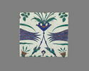 Carreau à décor de tulipes et de roses et aux tiges formant des mandorles, image 1/2