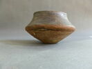vase à étrier, image 1/3
