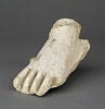 statue ; fragment, image 1/2