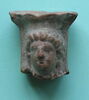 figurine  ; thymiatérion  ; fragment, image 3/3