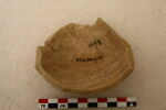 vase ; fragment, image 2/2