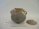 vase ; couvercle ; os ; fibule, image 3/5