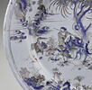 Grand bassin d'apparat à décor chinois en camaïeu bleu et manganèse, image 3/5