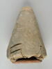 bouchon de jarre conique ; empreinte de sceau ; coupelle, image 1/7
