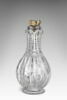 Carafe à trois compartiments et trois bouchons, image 1/3