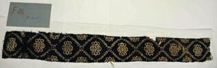 bande décorative d'habillement ; fragment, image 2/2