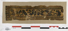 bande décorative d'habillement ; fragment, image 1/2