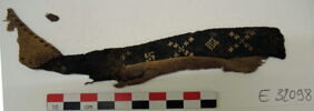 bande décorative d'habillement ; fragments, image 2/2
