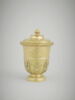 Couvercle du gobelet couvert de la toilette de la duchesse de Modène (RFML.OA.2019.46.7.1), image 4/6