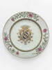 Assiette, partie d'un service en porcelaine de la compagnie des Indes aux armes de la famille Bouczo du Rongouët, image 2/2
