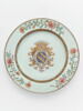Assiette, partie d'un service en porcelaine de la compagnie des Indes aux armes de la famille Bouczo du Rongouët, image 2/2