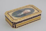 Boîte rectangulaire avec portrait d'homme, image 6/6