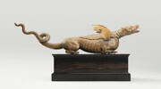 Vase en forme de dragon 
