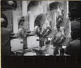 [Peintre copiant un tableau], image 1/2