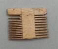 tabletterie ; peigne, fragment, image 1/3