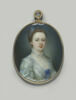 Portrait de jeune femme, image 1/3